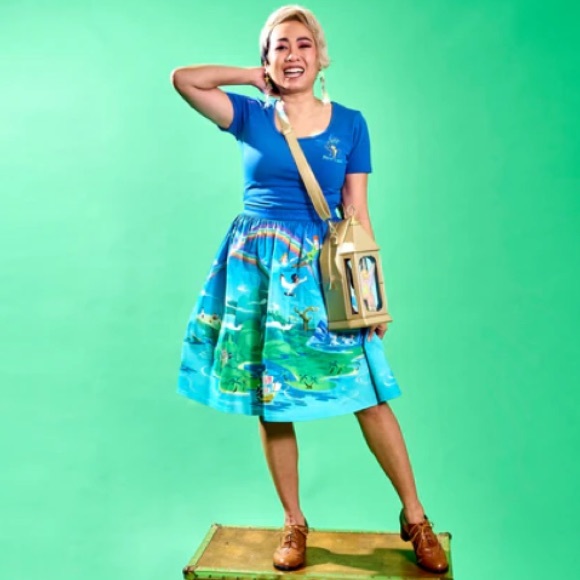 Stitch Shoppe Tinkerbell Lantern Crossbody Bag by Loungefly - Picture 5 of 8